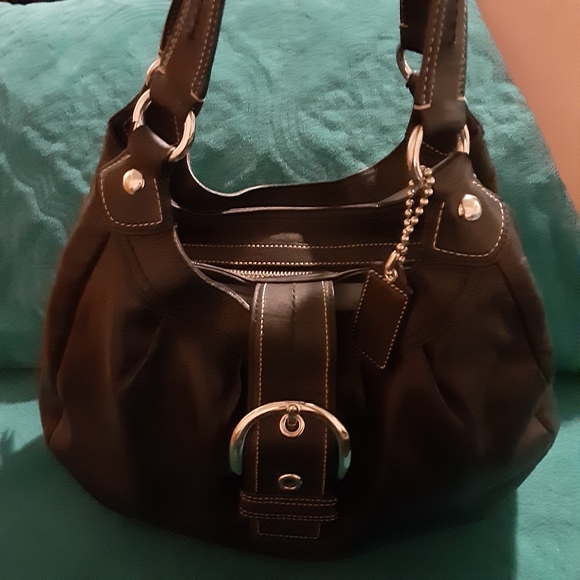 Coach Handbags - Coach Purse F15075